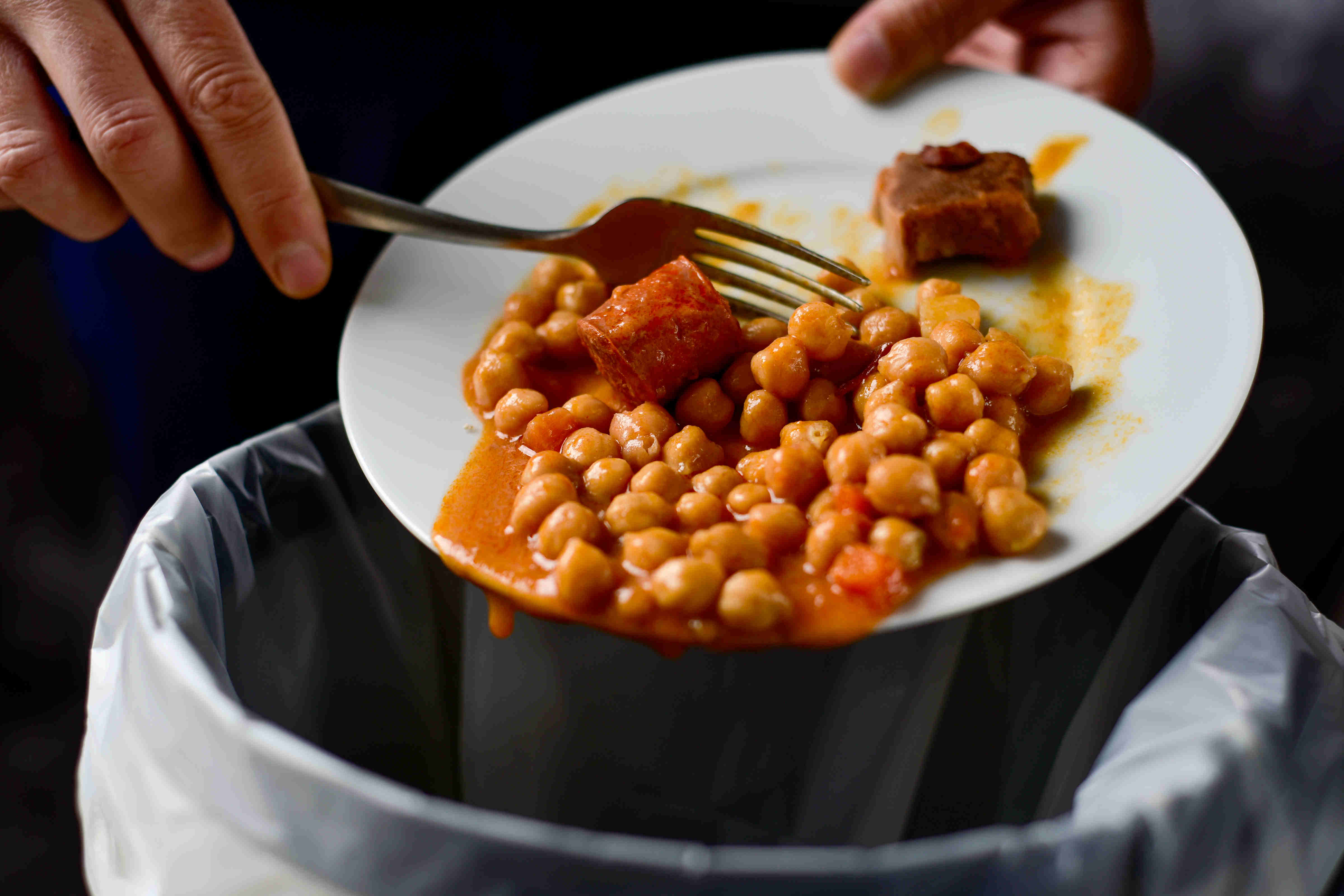 gaspillage-alimentaire-consommateurs