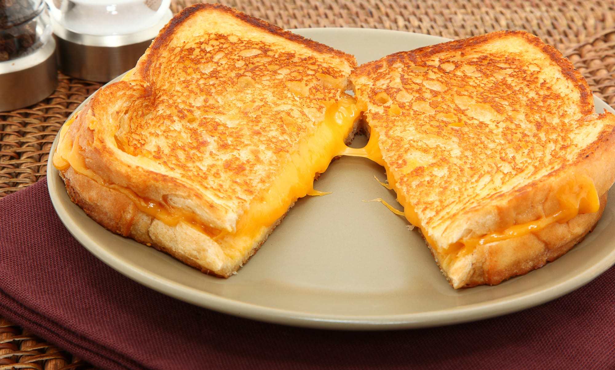 plats-reconfortants-grilled-cheese