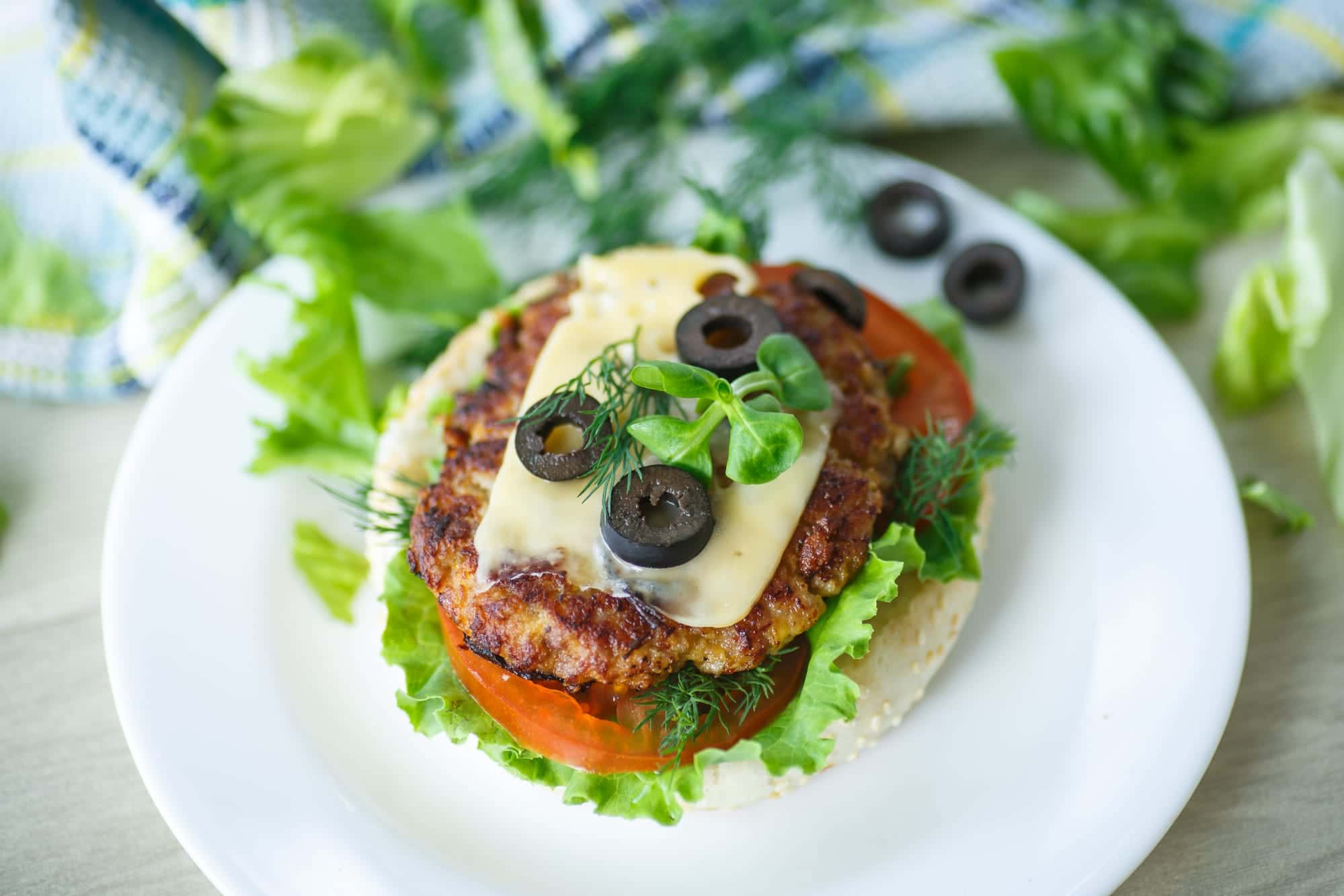 burgers-galettes-porc-Nagano-tomates-sechees