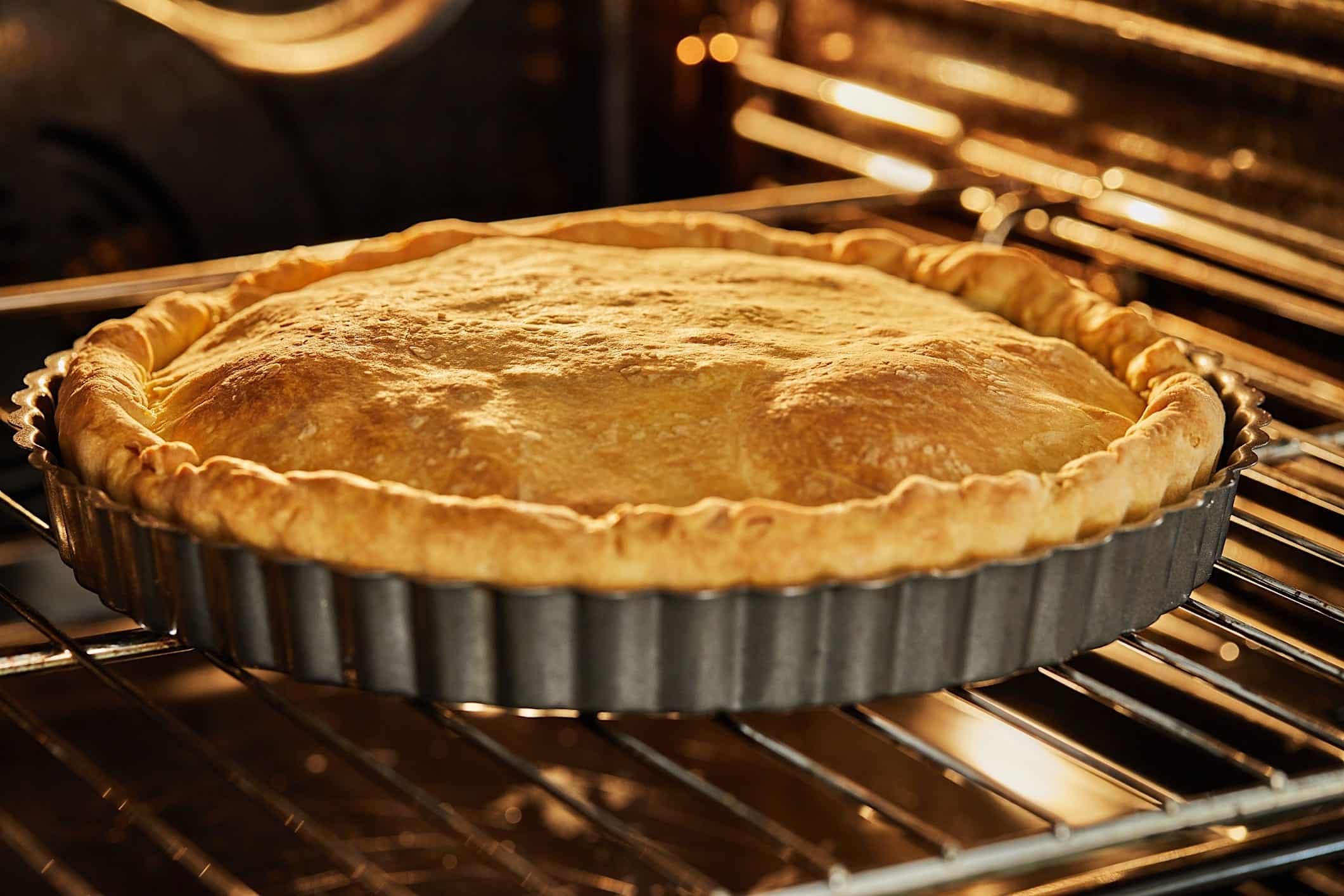 pate-tarte-parfaite-enfourner Une tarte cuisinée avec une recette de pâte à tarte parfaite cuit au four